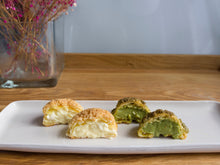 Load image into Gallery viewer, Divine Maia Crispy Cream Puffs Matcha/Vanilla
