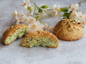 Divine Maia Crispy Cream Puffs Pistachio PRE-ORDER 13 SEPTEMBER 2022